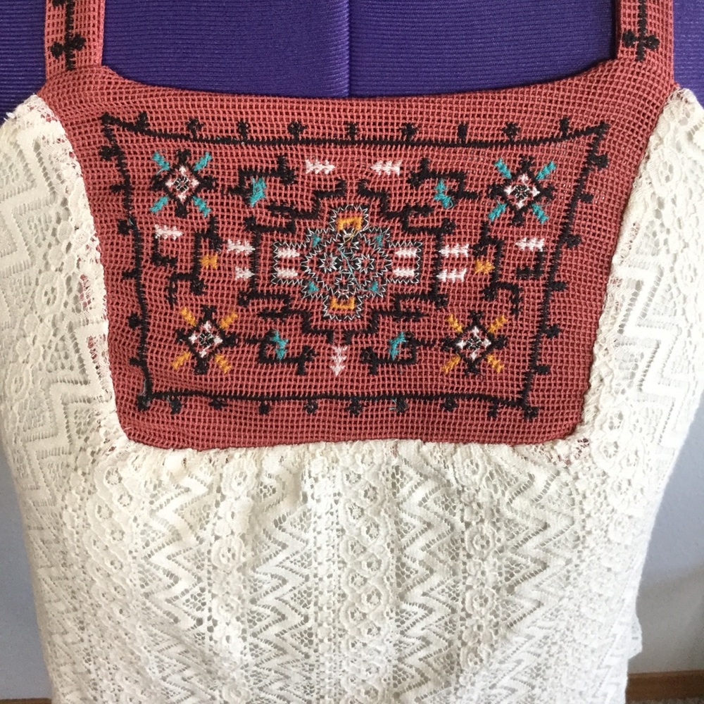 Xhilaration  women’s size small tank